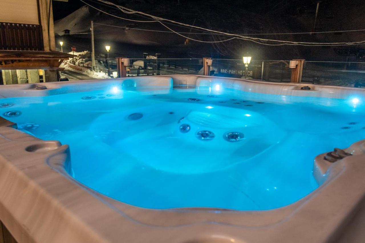 Hotel Lyskamm Breuil-Cervinia Ngoại thất bức ảnh