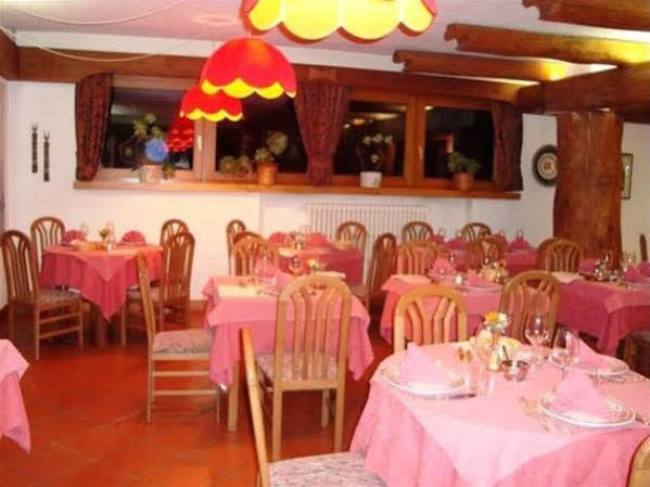 Hotel Lyskamm Breuil-Cervinia Ngoại thất bức ảnh